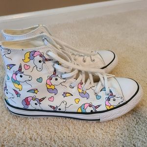 Unicorn Converse girls size 6